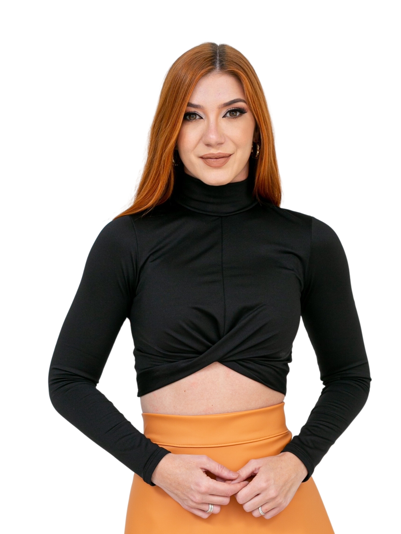 Cropped Manga Longa Gola Alta Malha Flanelada NAOMI Preto - Amarra E Sai