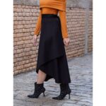 Saia Midi Envelope Transpassada Suede MONTEVIDEU Preta Tamanho Único