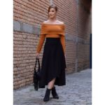 Saia Midi Envelope Transpassada Suede MONTEVIDEU Preta Tamanho Único
