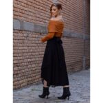 Saia Midi Envelope Transpassada Suede MONTEVIDEU Preta Tamanho Único