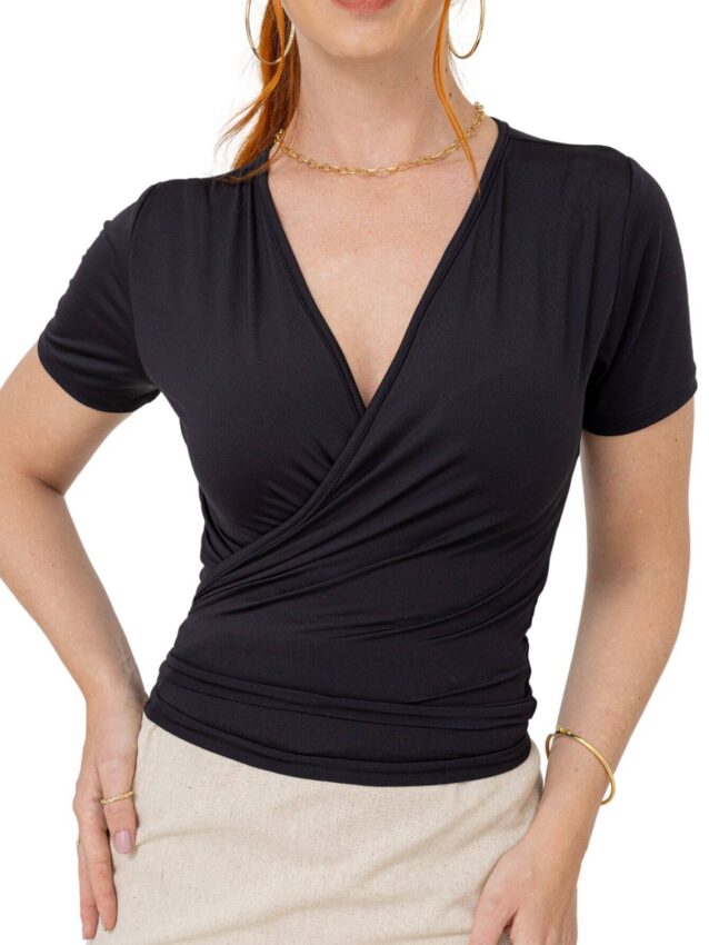 Blusa Manga Curta Transpassada GIORGIA – Preta