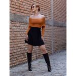 Saia Curta Envelope Transpassada Suede MENDOZA Preta Tamanho Único