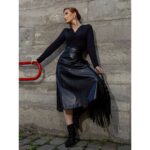 Saia Midi Envelope Transpassada PU Premium Croco ATENA Preta Tamanho Único