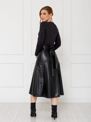 Saia Midi Envelope Transpassada PU Premium Croco ATENA Preta Tamanho Único