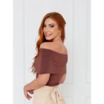 Blusa Ombro a Ombro Malha CAMÉLIA Marrom