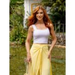 Calça Pantalona Transpassada Envelope VICTORIA Amarela Tamanho Único