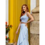 Saia Midi Transpassada com Babados Alfaiataria GRAVIOLA Azul